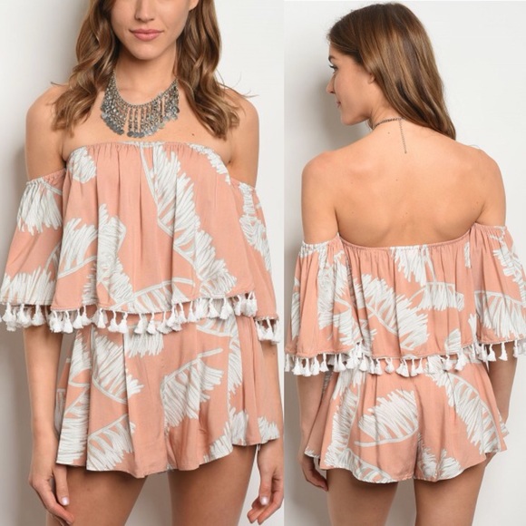 denim off shoulder crop top & tassel hem shorts sets